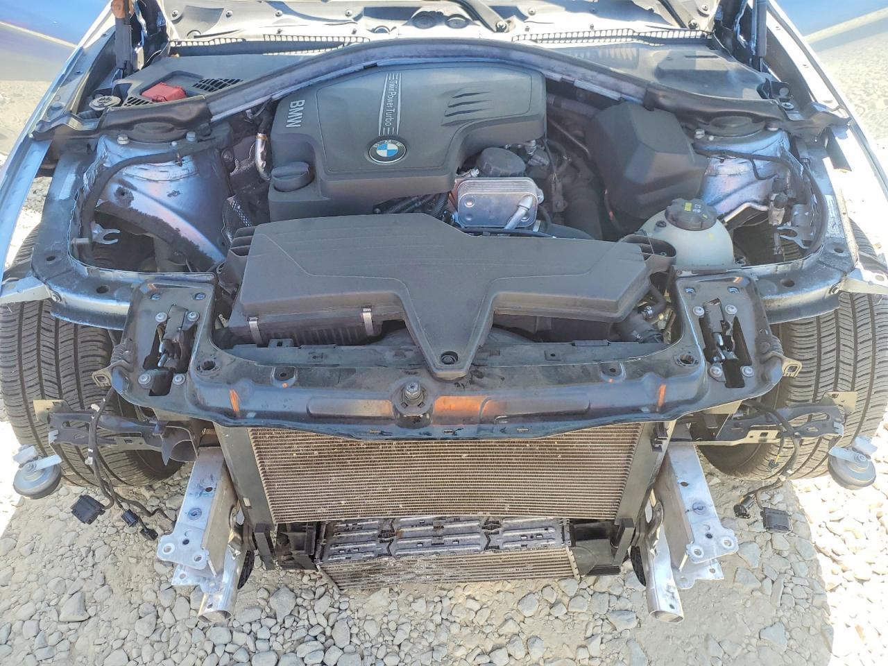 2015 BMW 328 I - zdjęcie 11