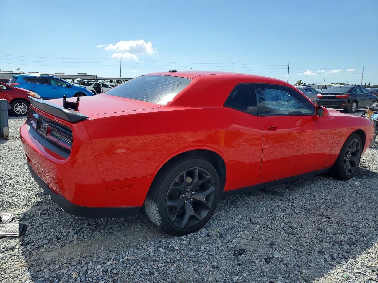 2020 Dodge Challenger Sxt - zdjęcie 3
