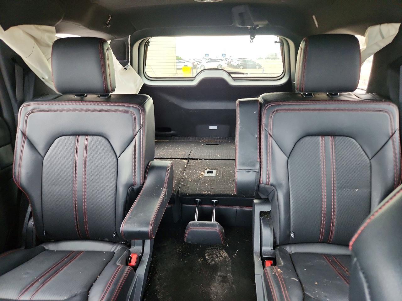 2024 Ford Expedition Limited - zdjęcie 10