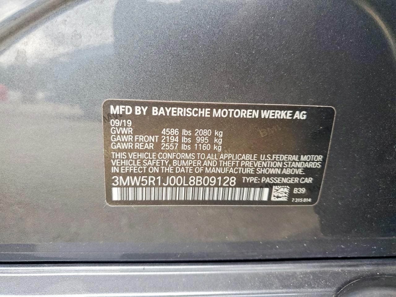2020 BMW 330I - zdjęcie 12