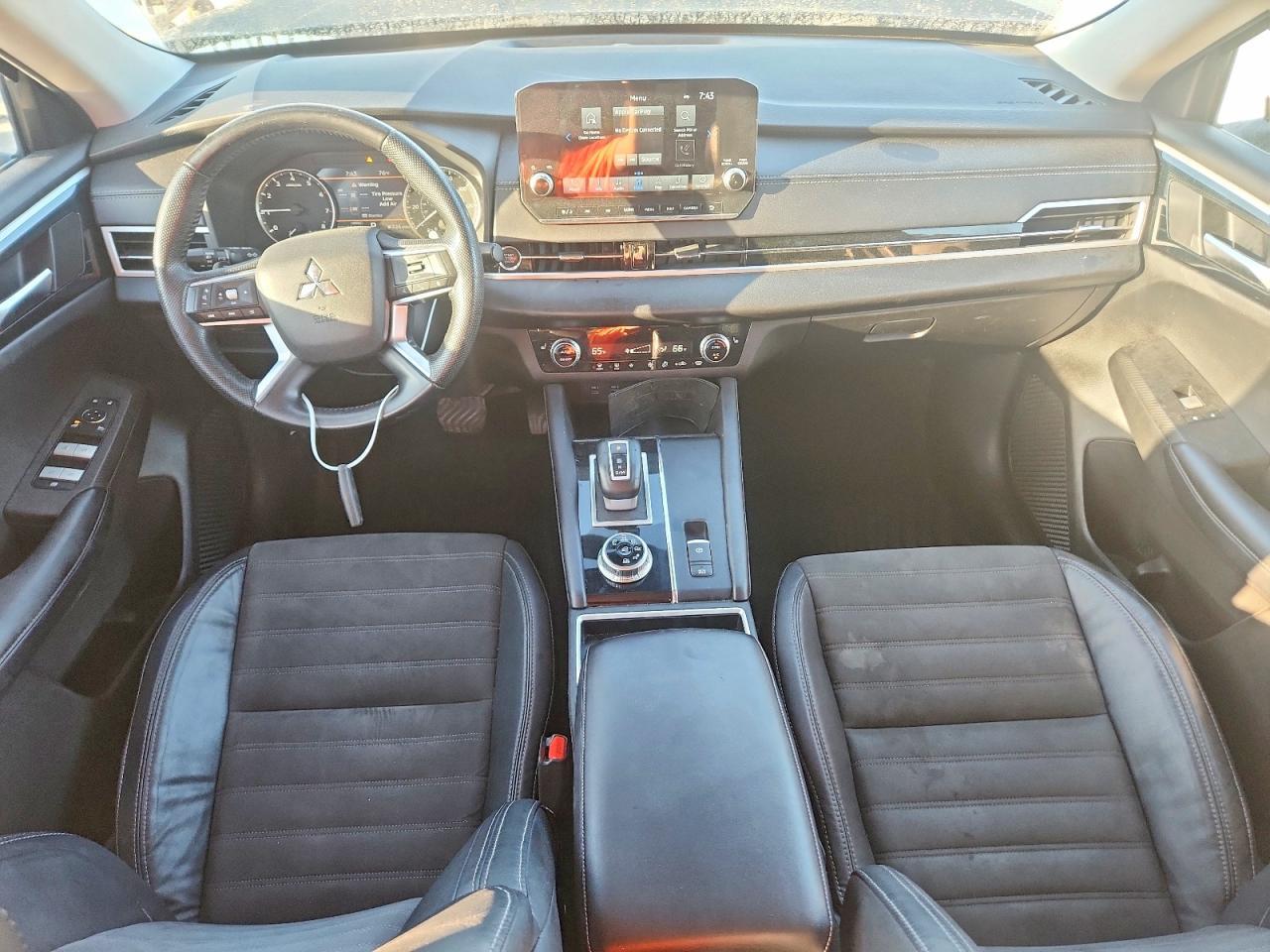2022 Mitsubishi Outlander Se - zdjęcie 8