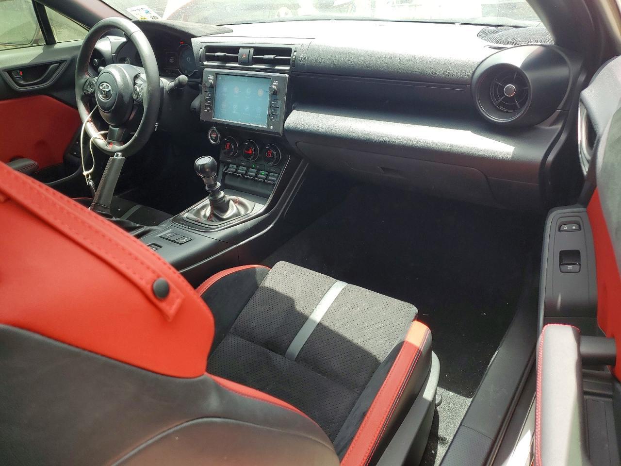 2024 Toyota Gr 86 Trueno Edition - zdjęcie 11