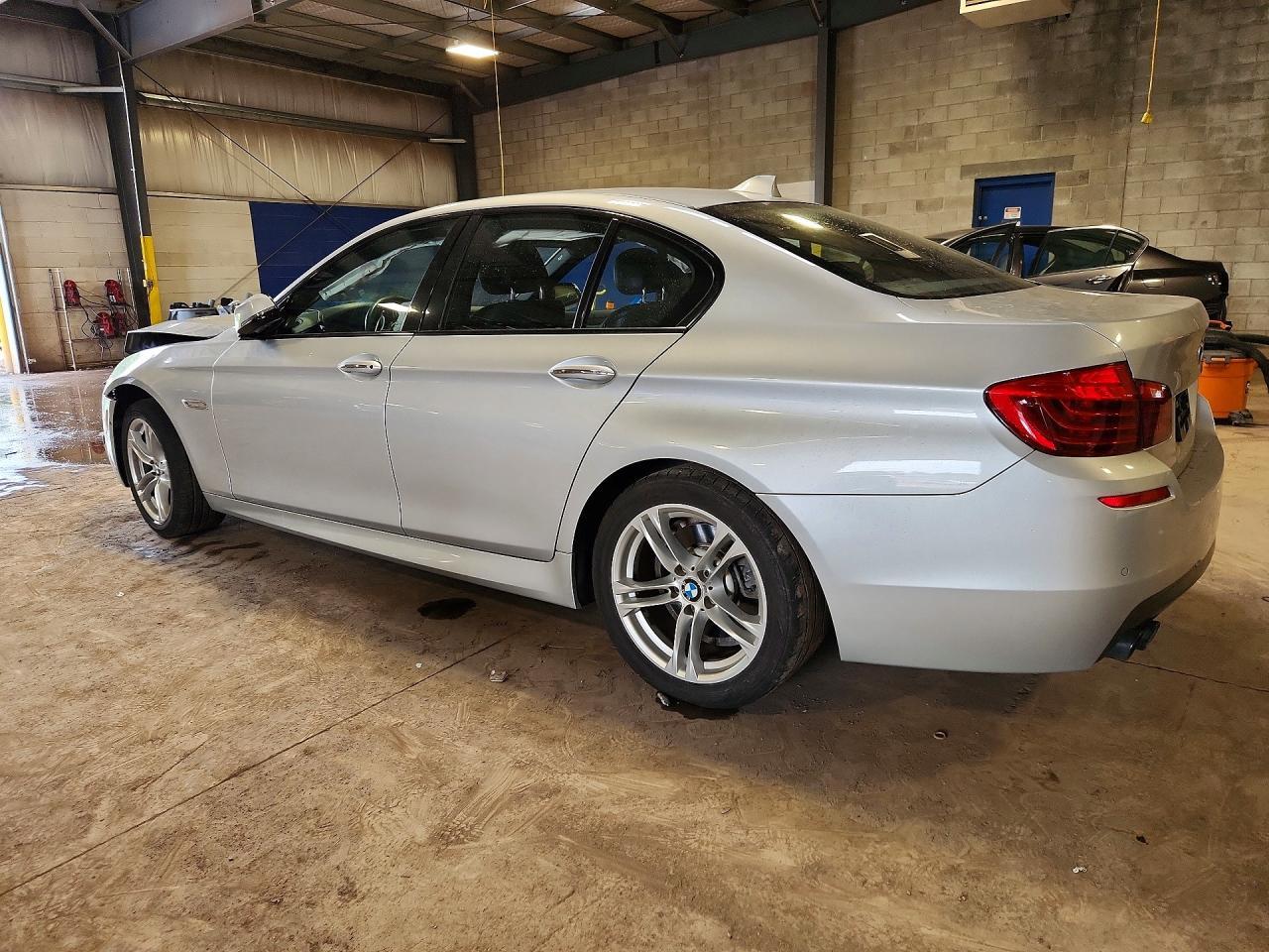 2016 BMW 528 I - zdjęcie 2