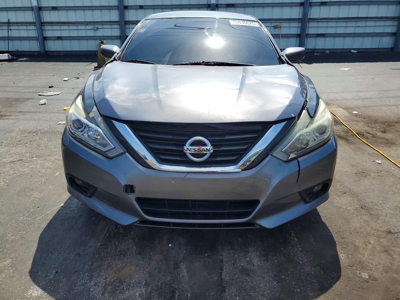 2018 Nissan Altima 2.5 Sr - zdjęcie 5