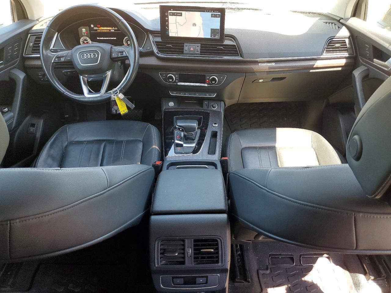 2021 Audi Q5 Premium Plus - zdjęcie 8