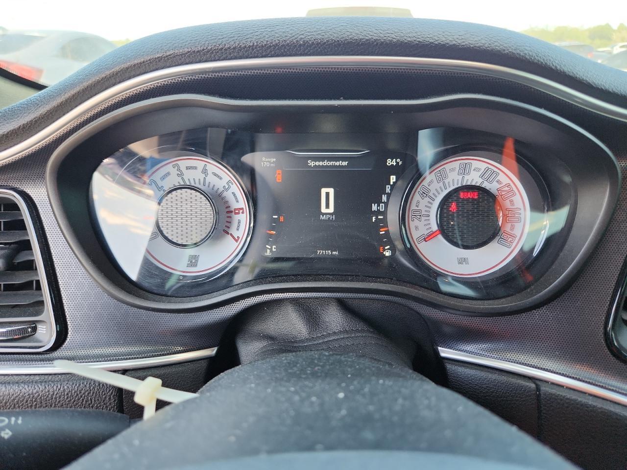 2018 Dodge Challenger R - zdjęcie 9