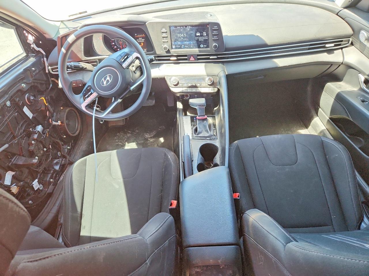 2021 Hyundai Elantra Sel - zdjęcie 8