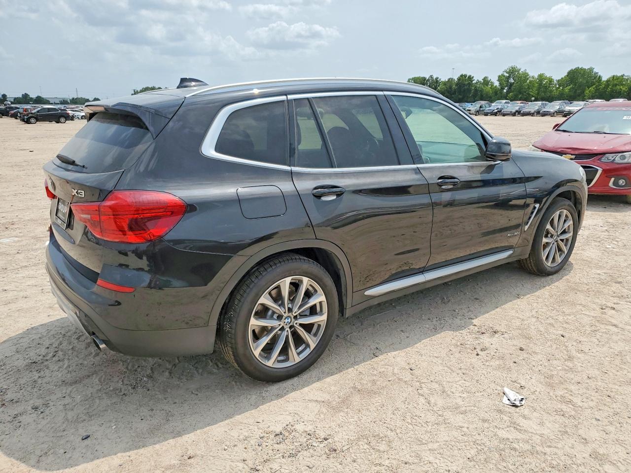2018 BMW X3 xDrive30I - zdjęcie 3