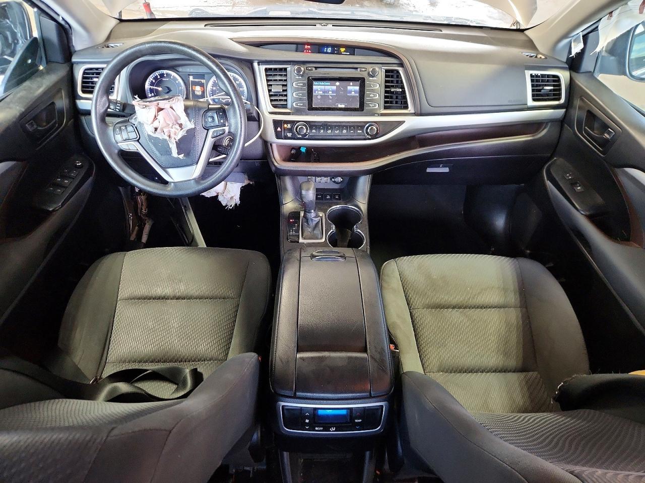 2019 Toyota Highlander Le - zdjęcie 8