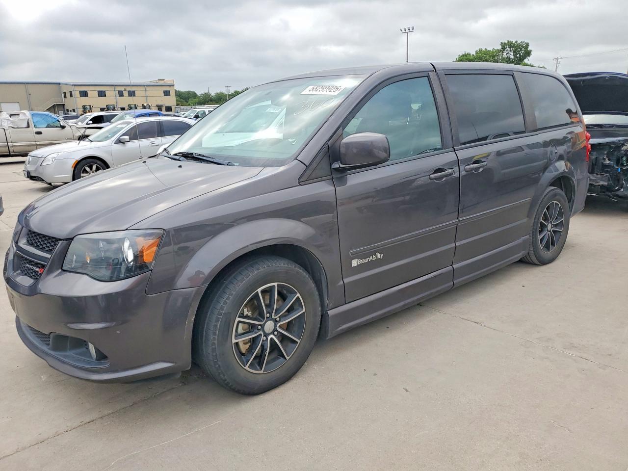 2015 Dodge Grand Caravan R/T - zdjęcie główne