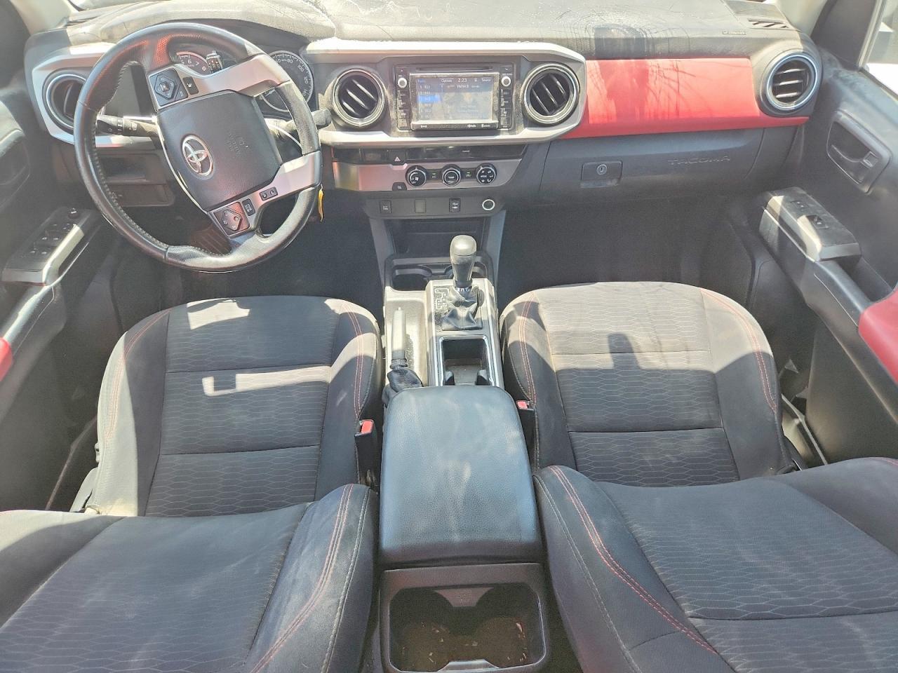 2016 Toyota Tacoma Sr5 V6 - zdjęcie 8