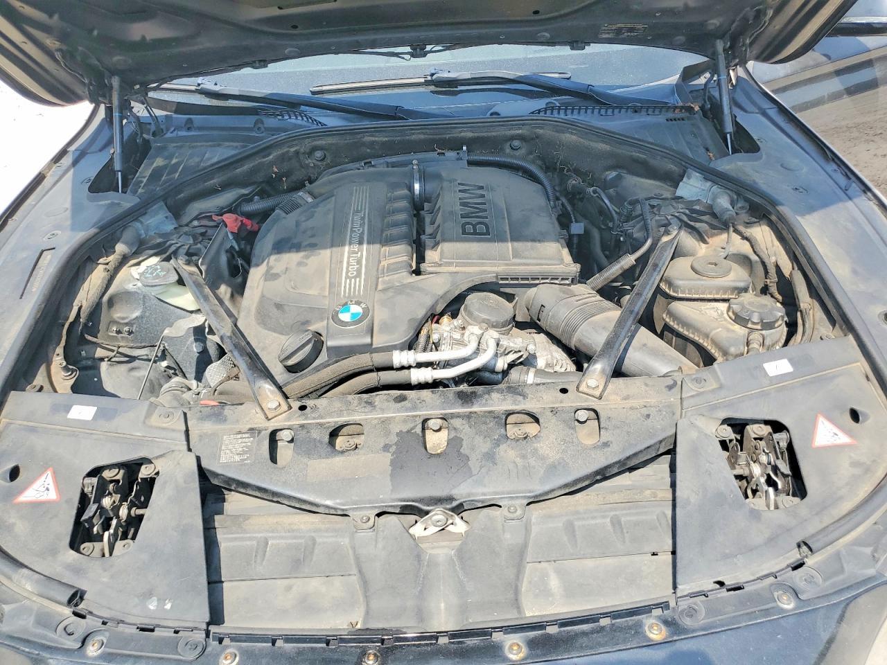 2014 BMW Seria 7 740Li - zdjęcie 11