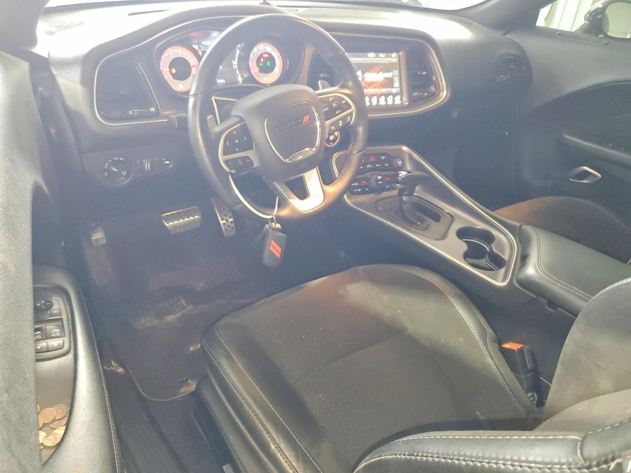 2017 Dodge Challenger R - zdjęcie 8