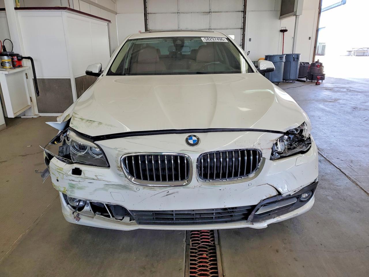 2016 BMW 535 Xi - zdjęcie 5