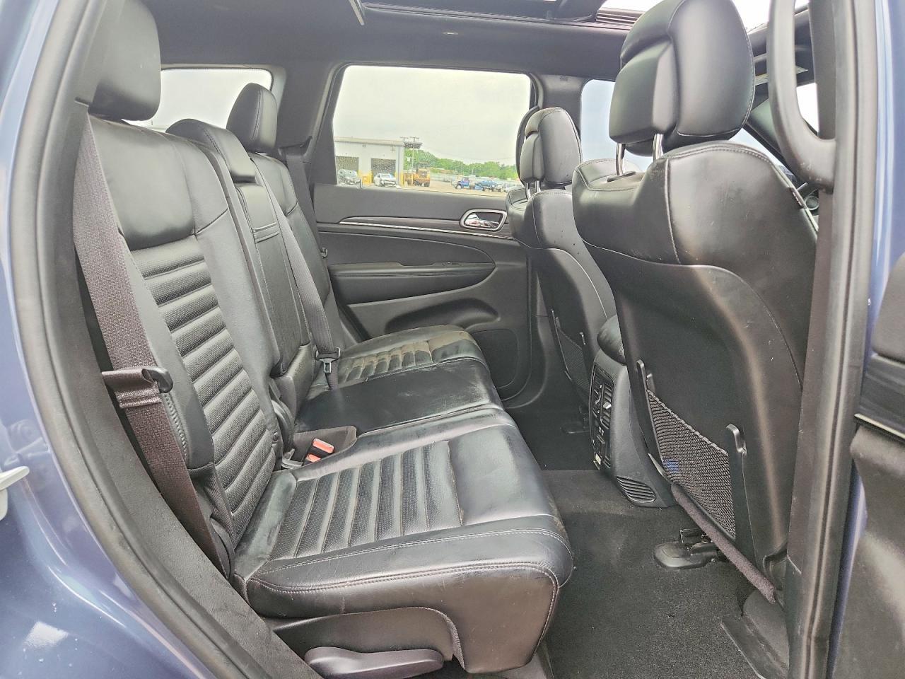 2020 Jeep Grand Cherokee Limited - zdjęcie 11