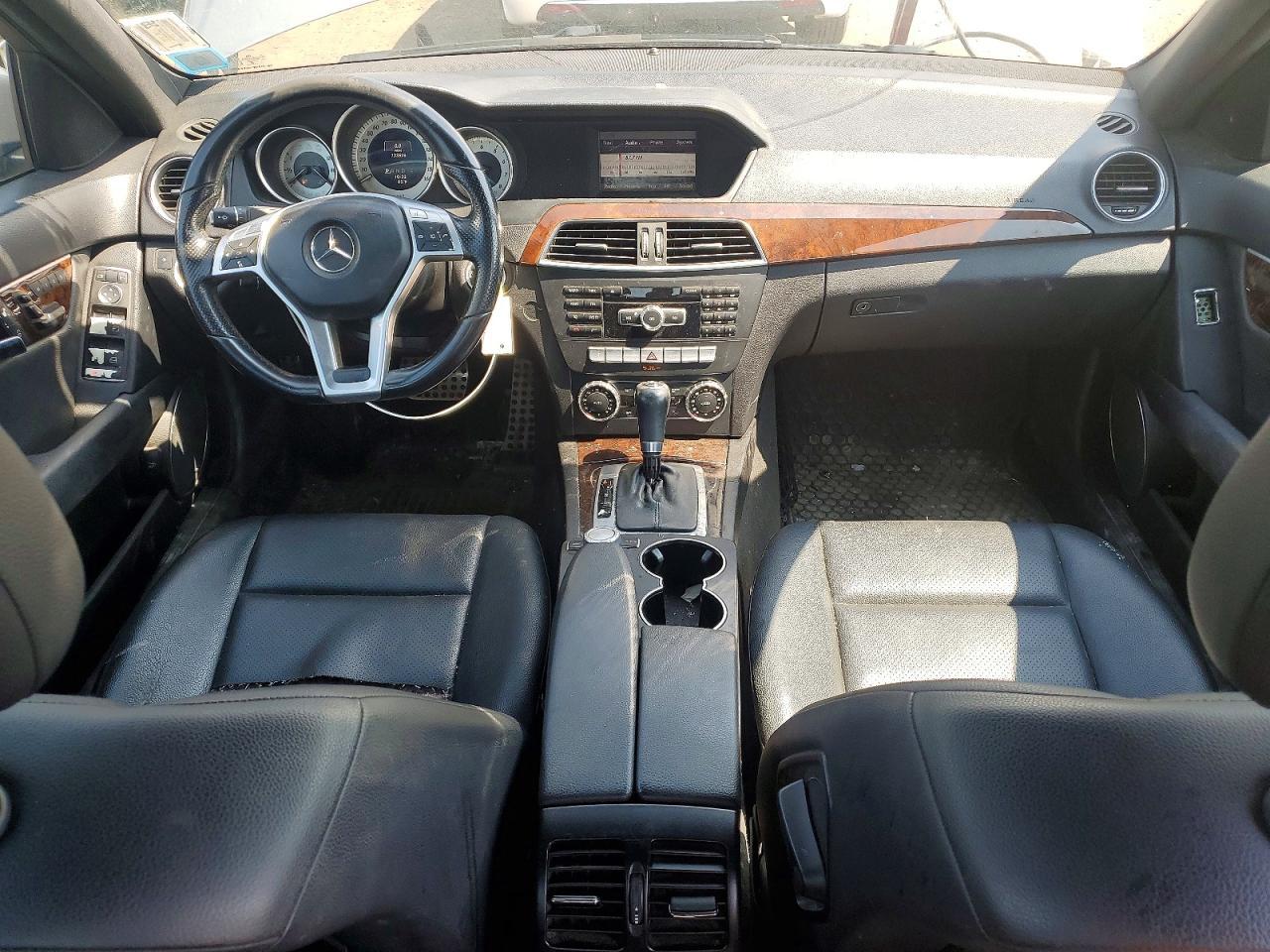 2014 Mercedes-Benz C 300 4Matic - zdjęcie 8