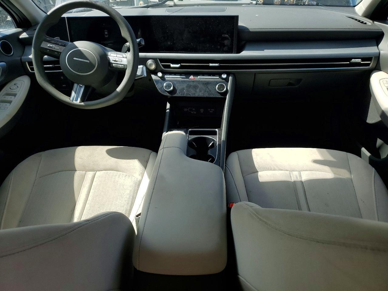2025 Hyundai Sonata Sel - zdjęcie 8