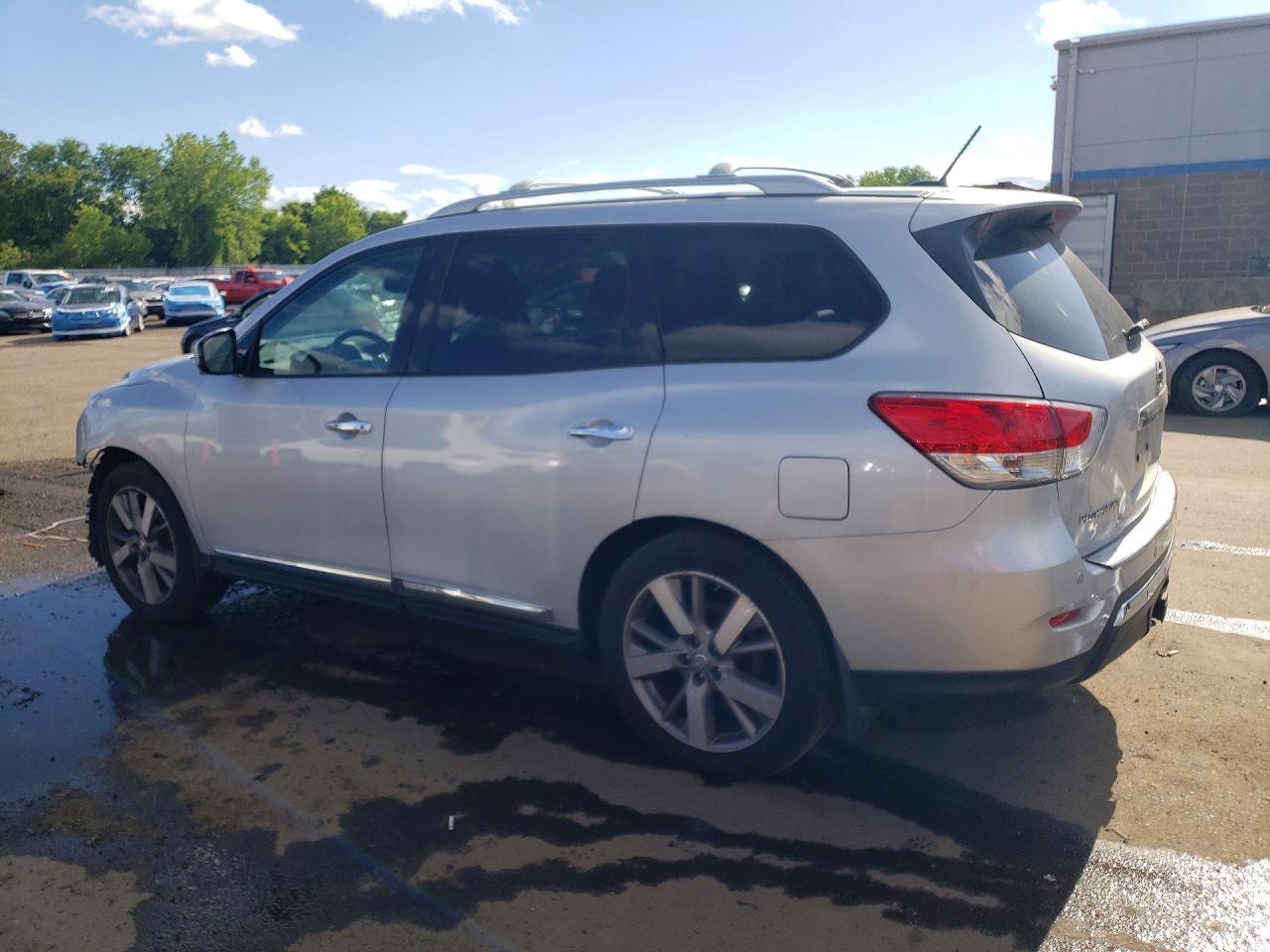 2015 Nissan Pathfinder S - zdjęcie 2