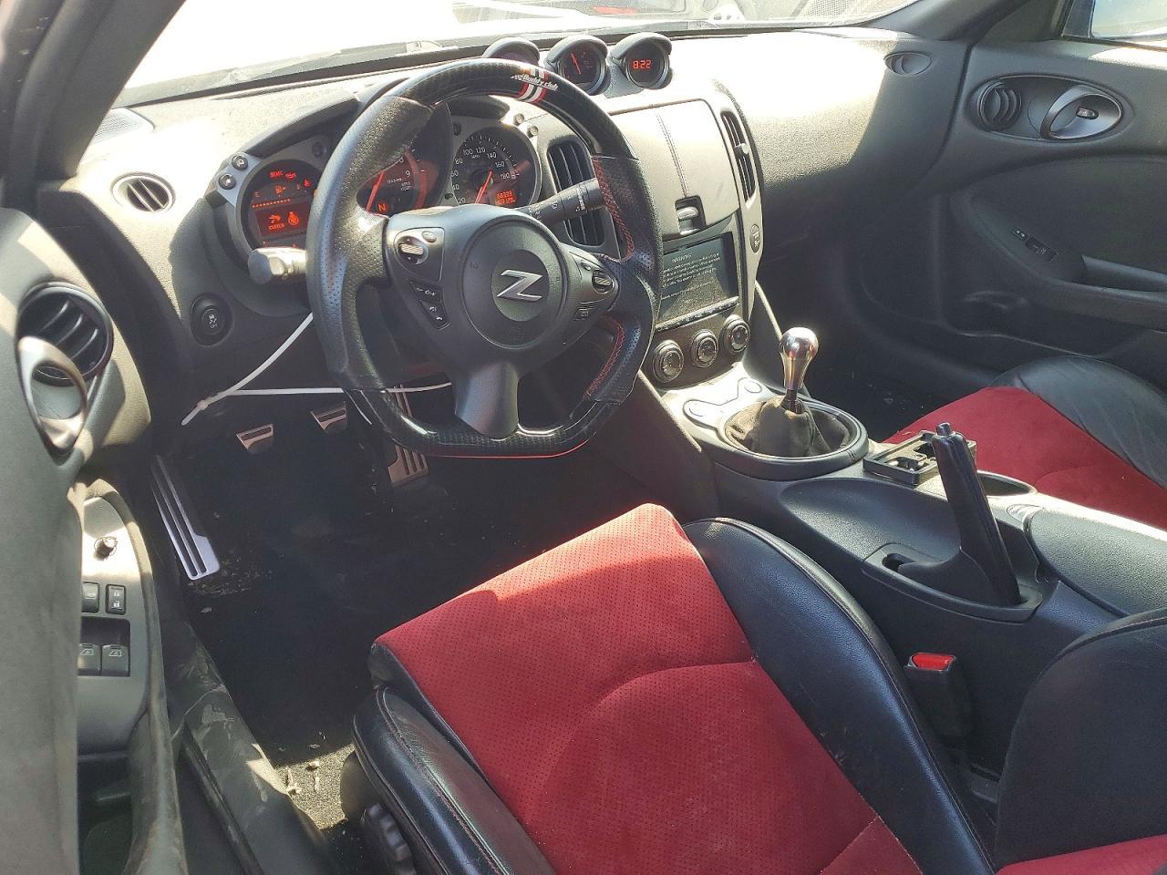 2017 Nissan 370Z Nismo - zdjęcie 8