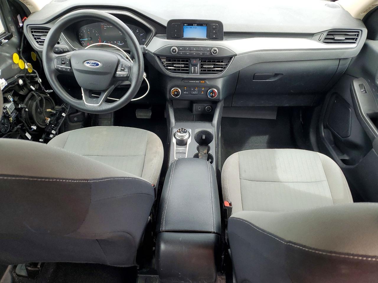 2020 Ford Escape S - zdjęcie 8