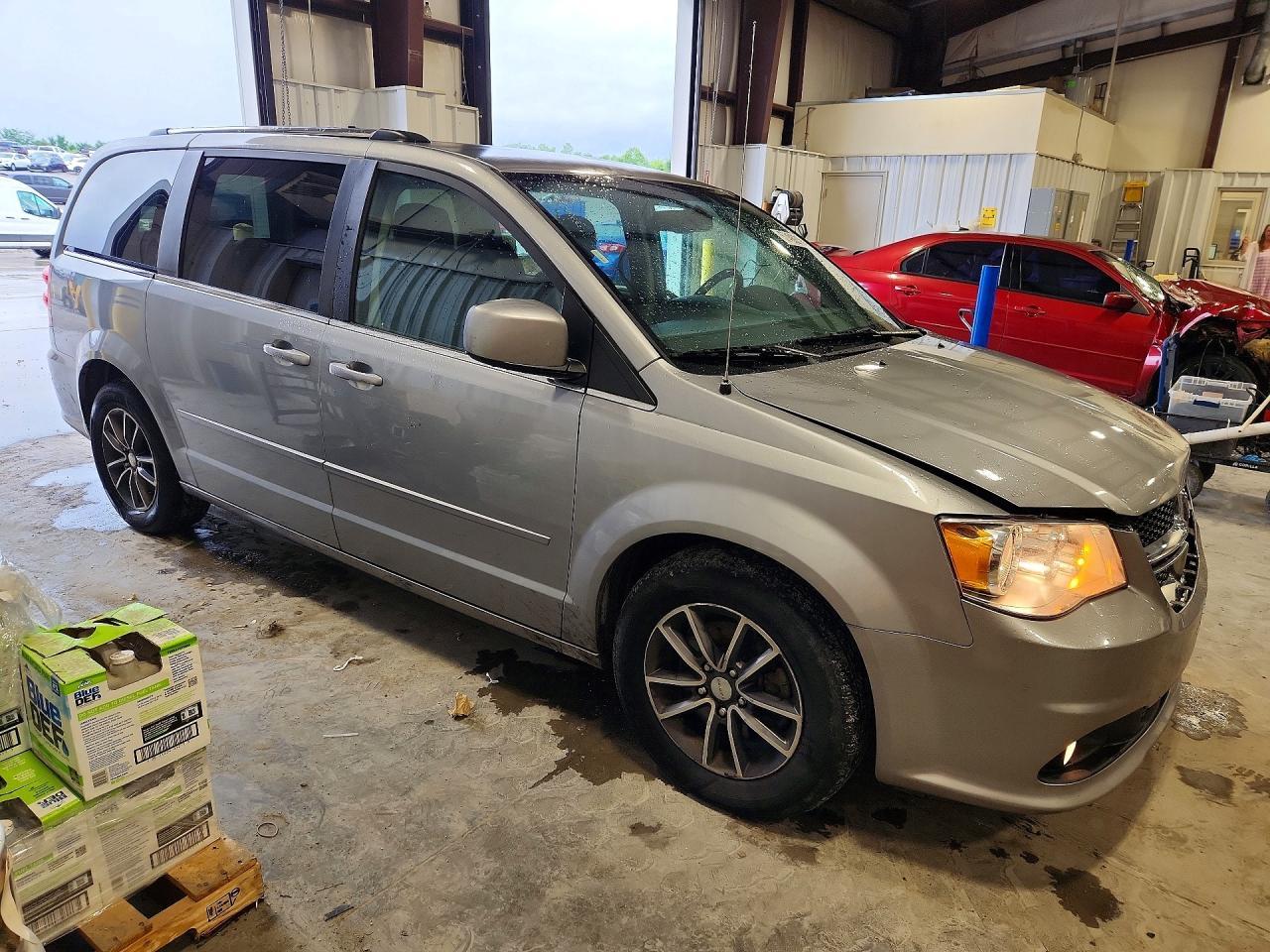 2017 Dodge Grand Caravan Sxt - zdjęcie 4