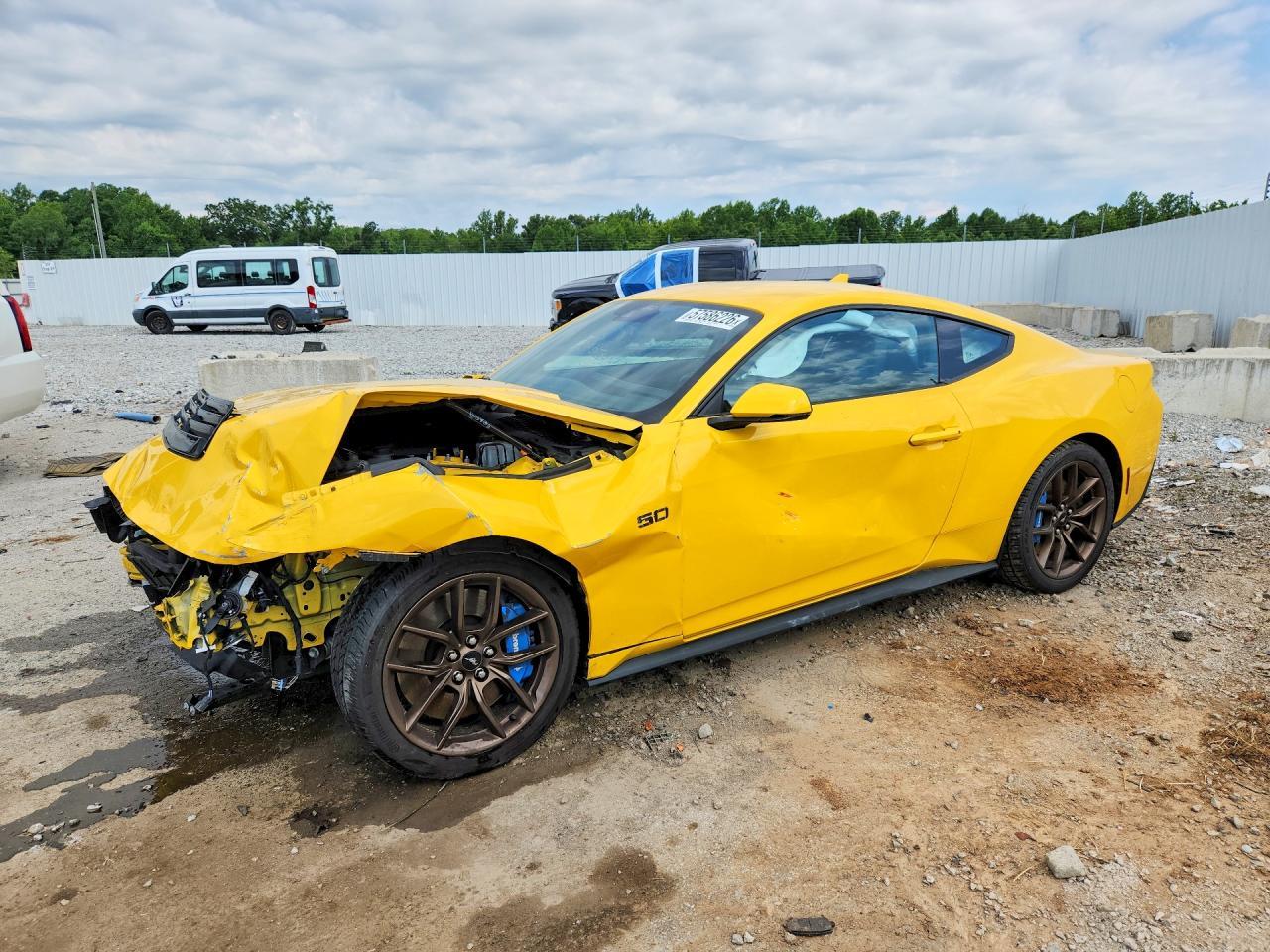 2024 Ford Mustang Gt - zdjęcie główne