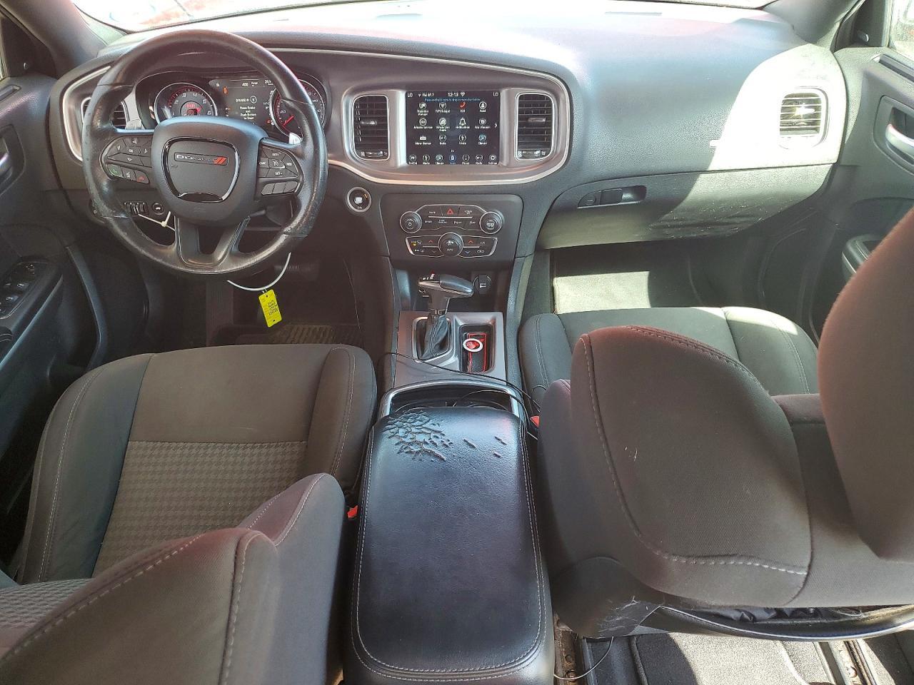 2019 Dodge Charger R - zdjęcie 8