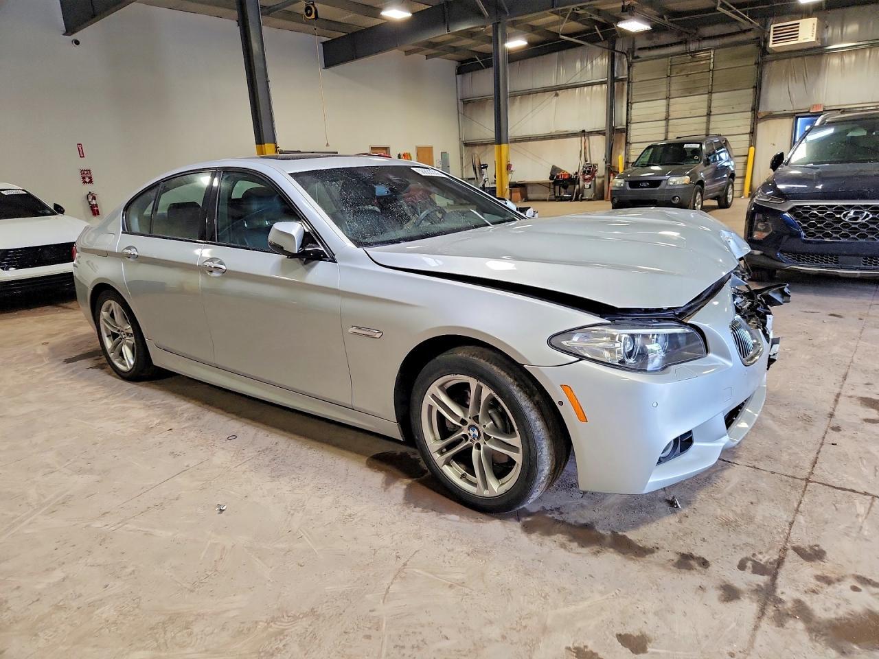 2016 BMW 528 I - zdjęcie 4