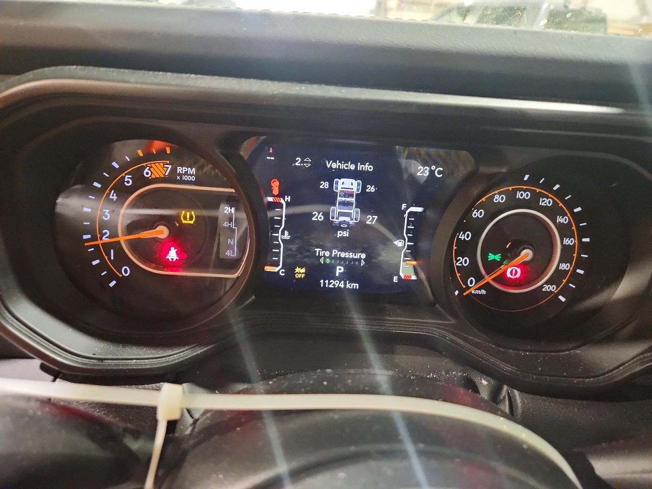2024 Jeep Wrangler - zdjęcie 9