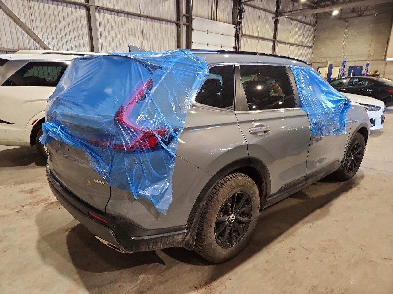 2025 Honda Cr-V Sport Touring - zdjęcie 3