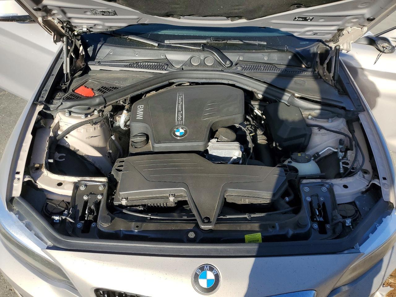 2016 BMW 228 Xi Sulev - zdjęcie 11