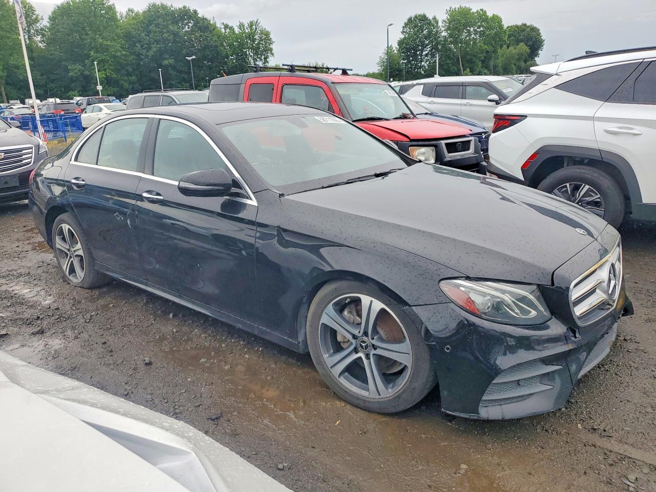 2018 Mercedes-Benz E 300 - zdjęcie 4