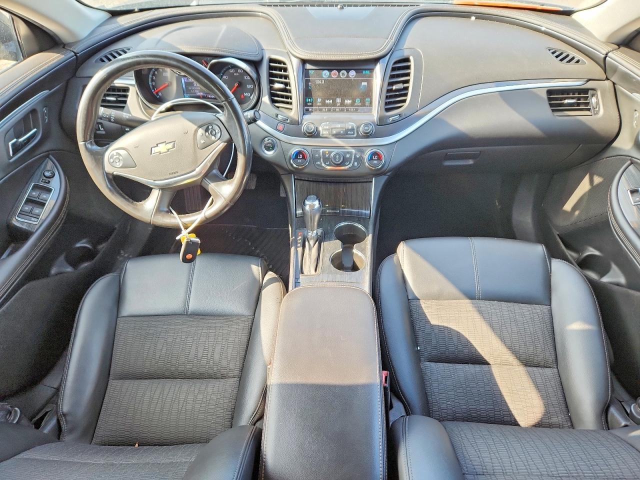 2018 Chevrolet Impala Lt - zdjęcie 8