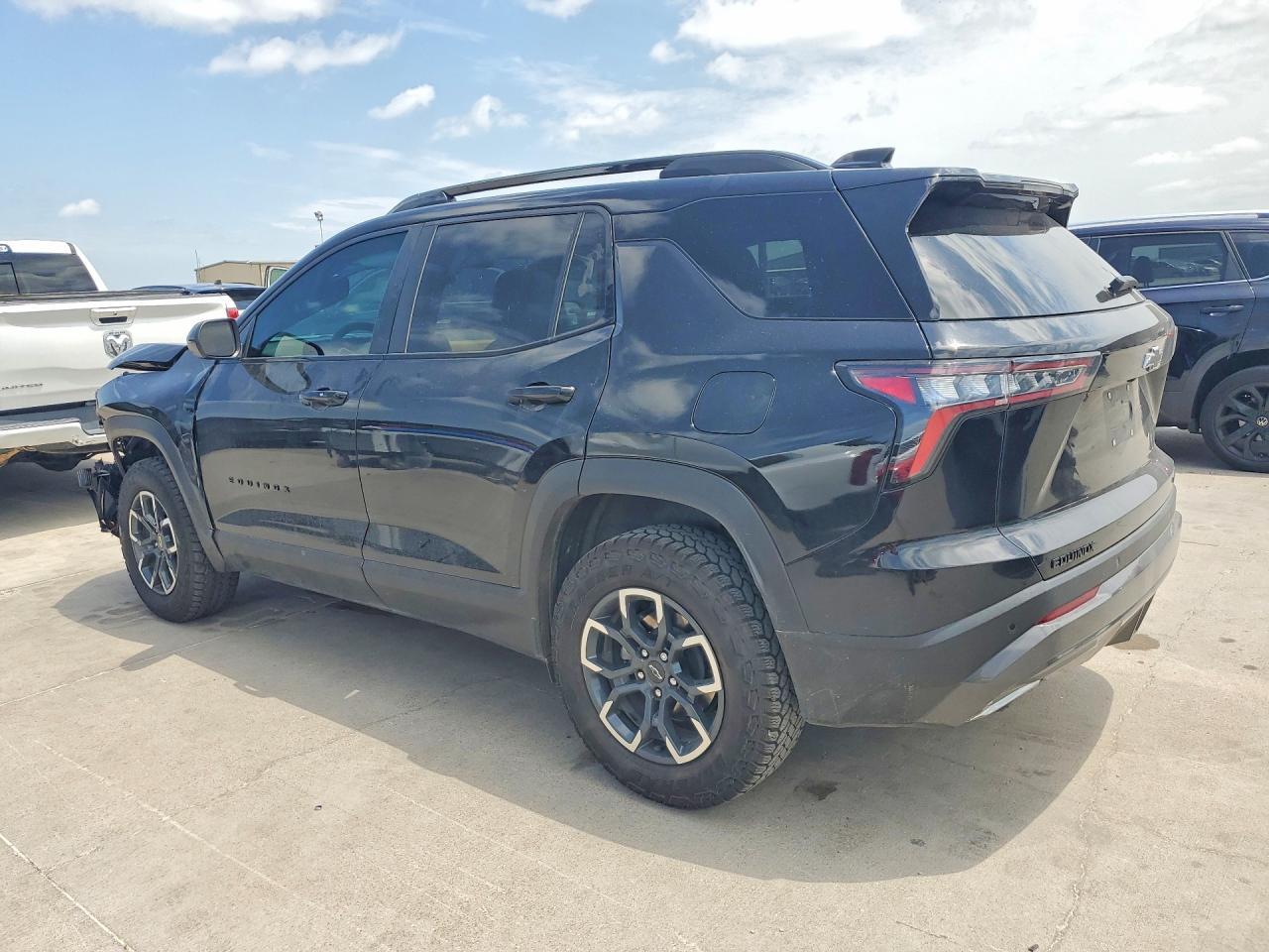 2026 Chevrolet Equinox Activ - zdjęcie 2