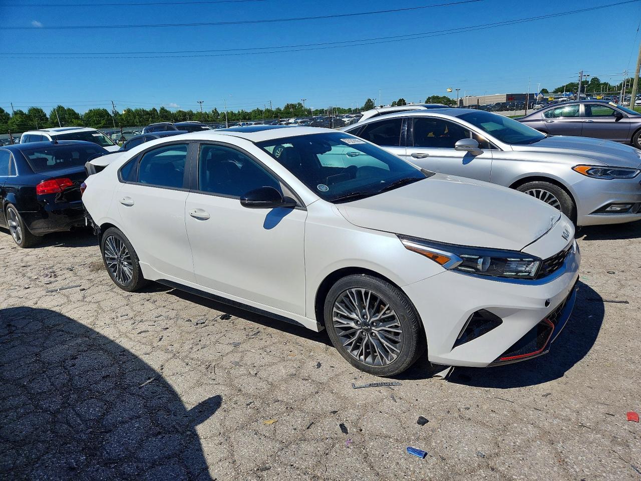 2023 Kia Forte Gt Line - zdjęcie 4