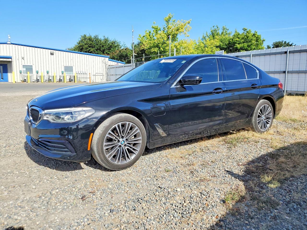 2020 BMW 530E - zdjęcie główne