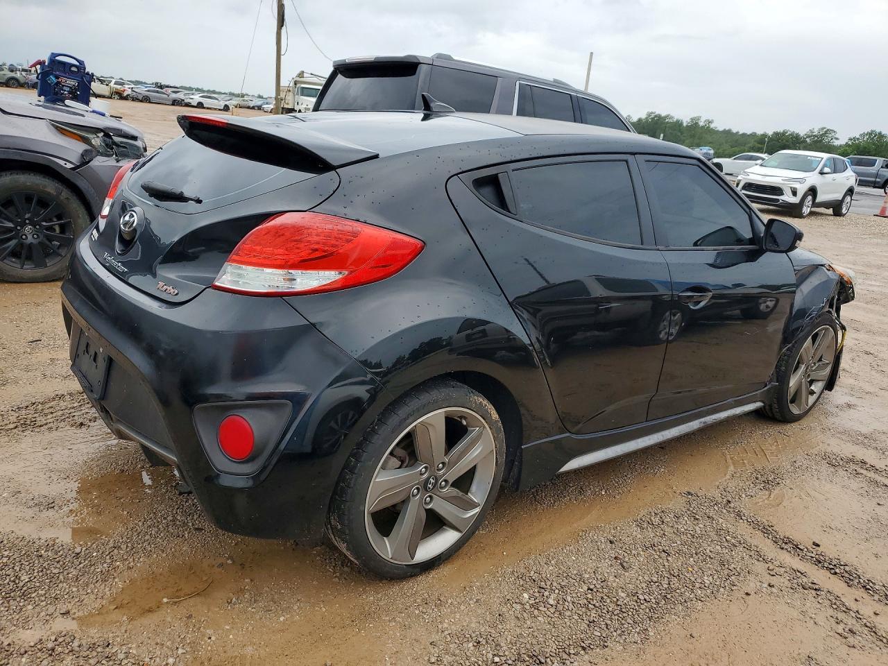 2013 Hyundai Veloster Turbo - zdjęcie 3