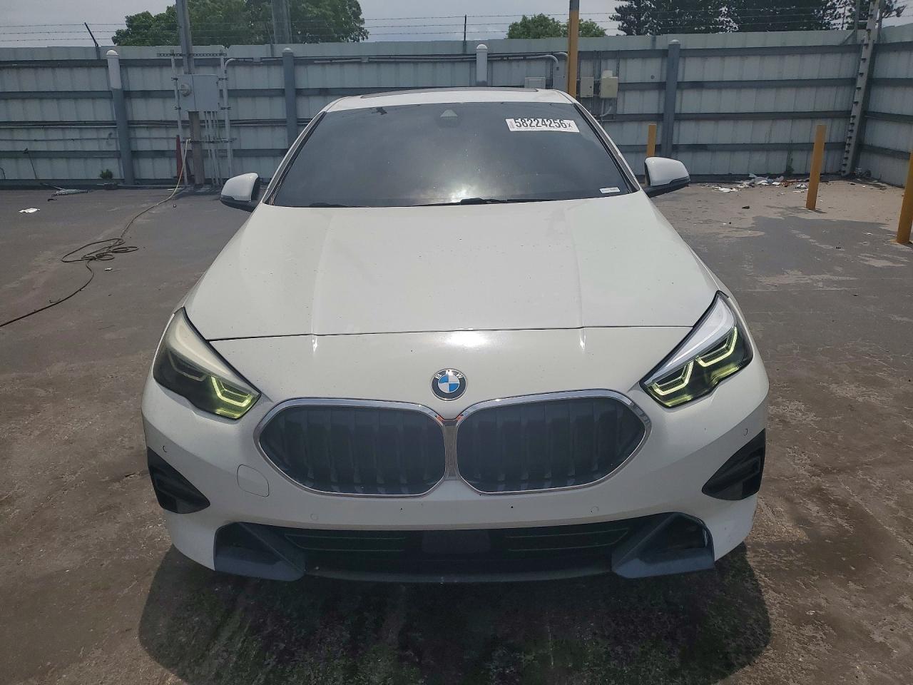 2024 BMW 228Xi - zdjęcie 5