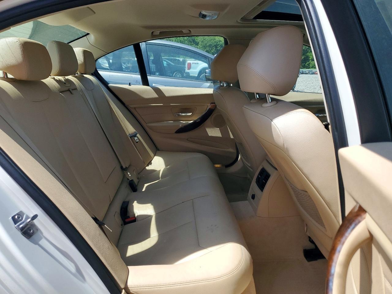 2014 BMW 328 Xi Sulev - zdjęcie 10