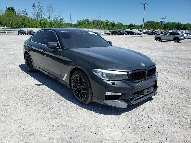 2018 BMW 530 Xi - zdjęcie 13