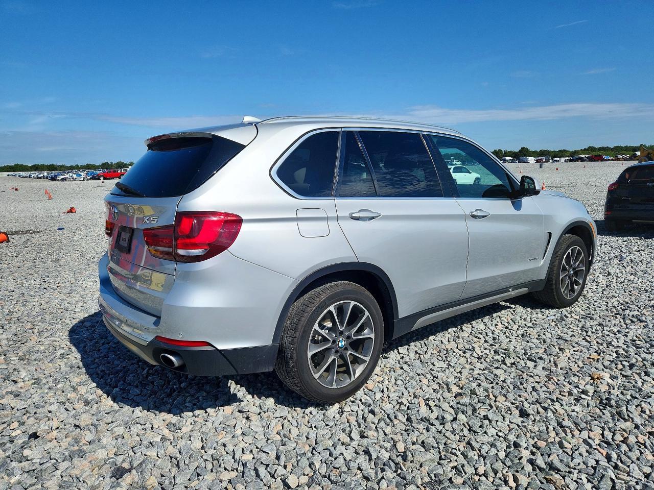 2017 BMW X5 xDrive35I - zdjęcie 3