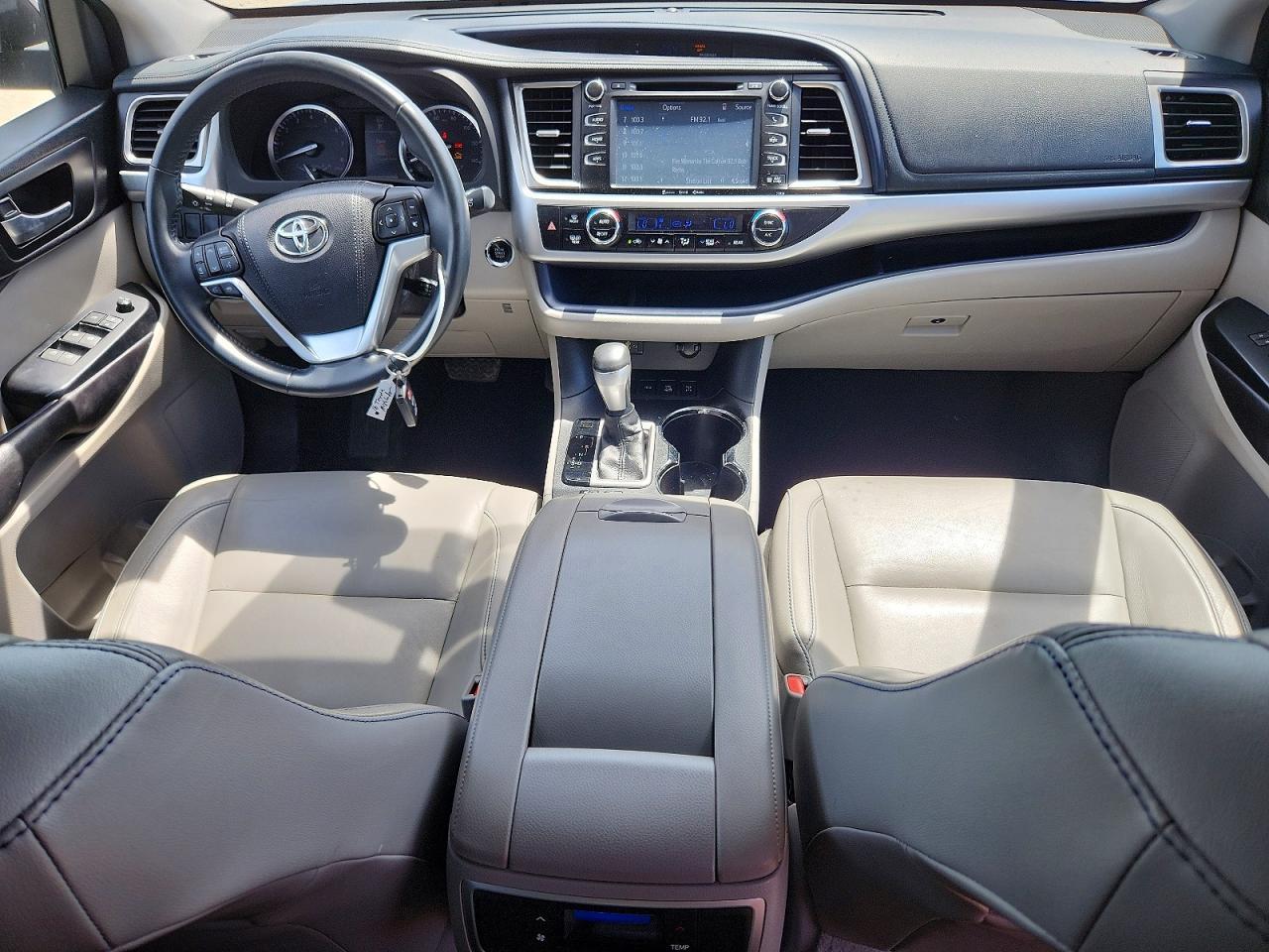 2016 Toyota Highlander Xle - zdjęcie 8