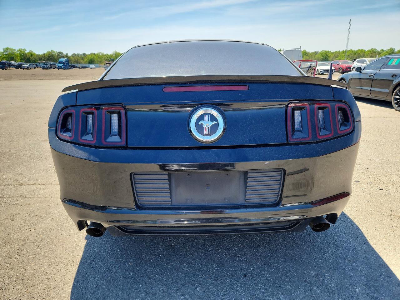 2013 Ford Mustang - zdjęcie 6