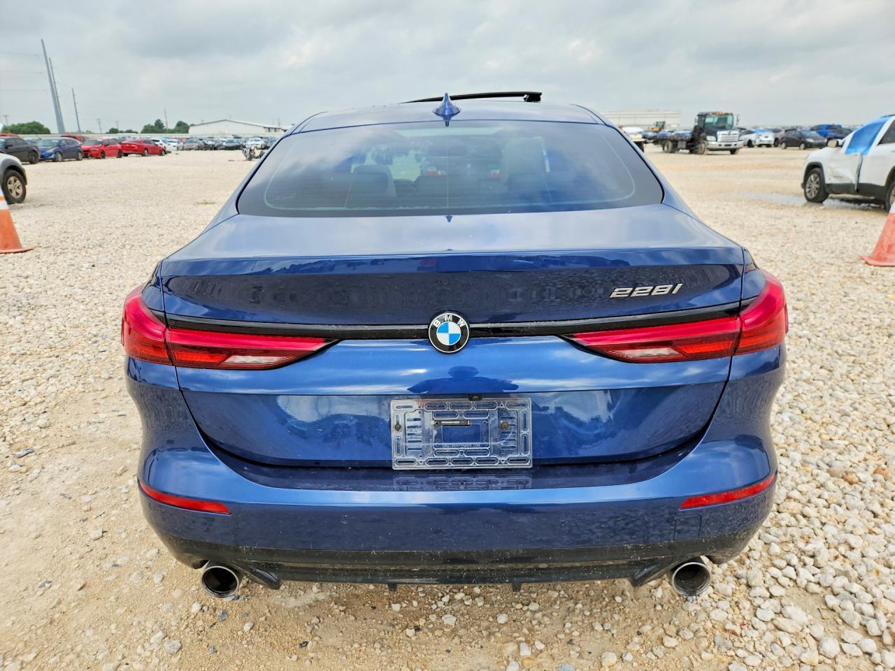 2024 BMW 228I - zdjęcie 6
