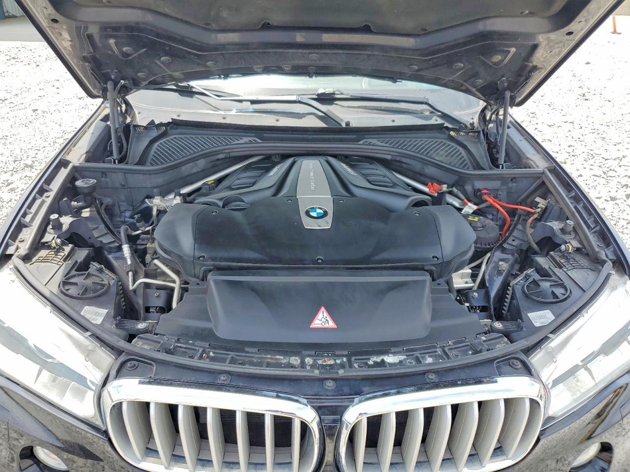 2016 BMW X5 xDrive50I - zdjęcie 12