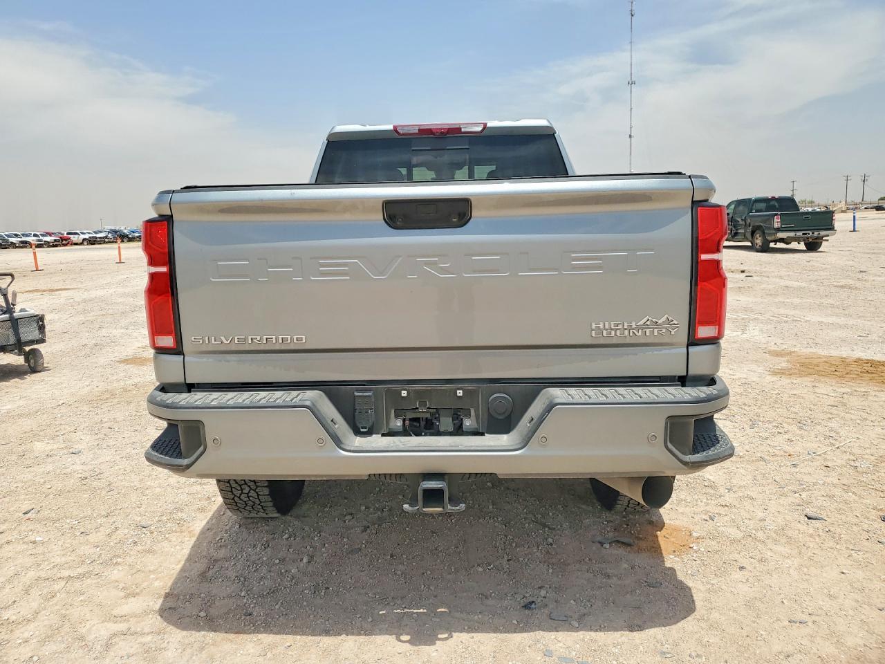 2026 Chevrolet Silverado K2500 High Country - zdjęcie 6