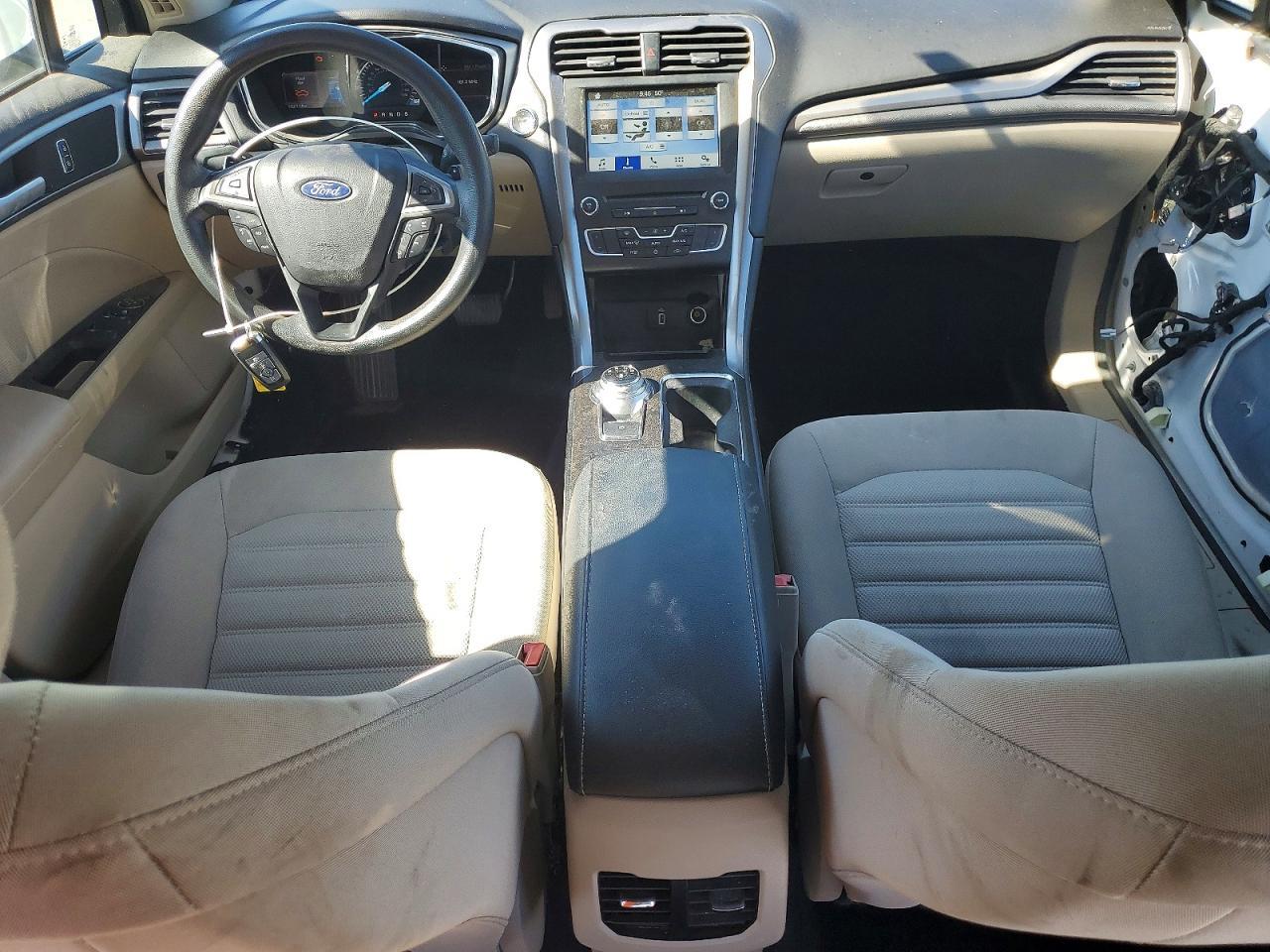 2017 Ford Fusion Se - zdjęcie 8