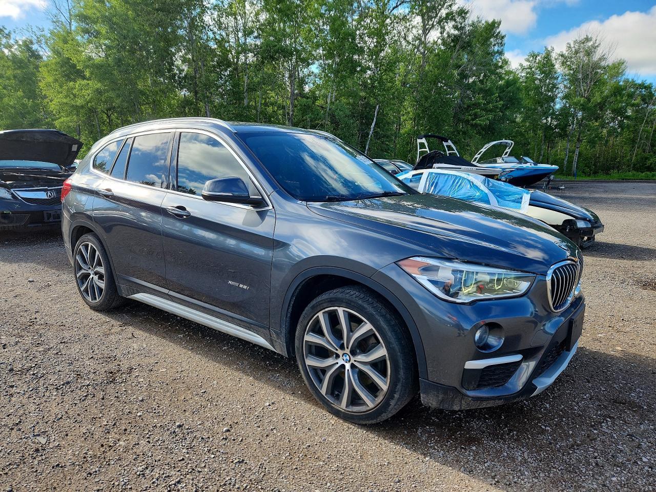 2016 BMW X1 xDrive28I - zdjęcie 4