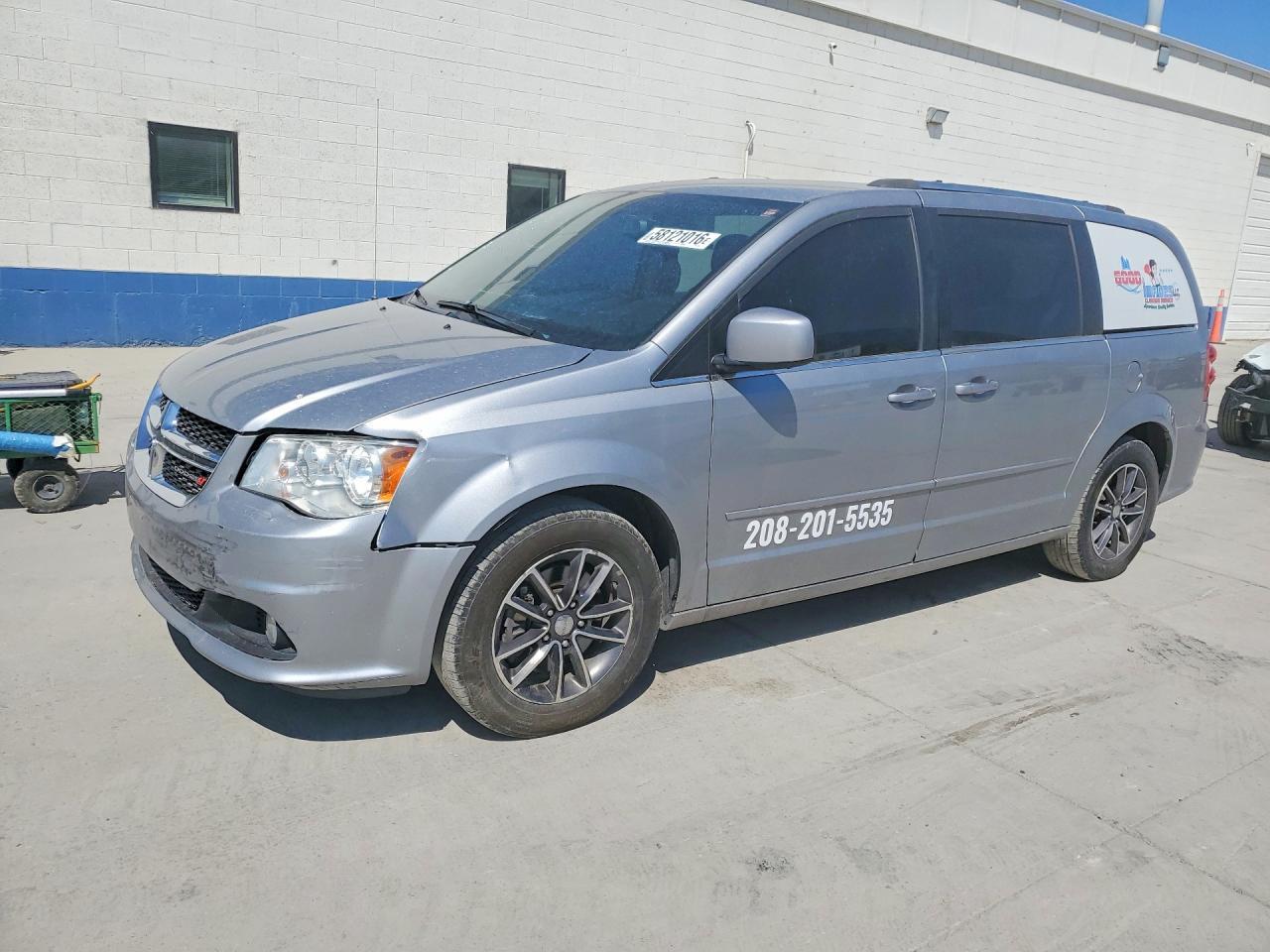2017 Dodge Grand Caravan Sxt - zdjęcie główne