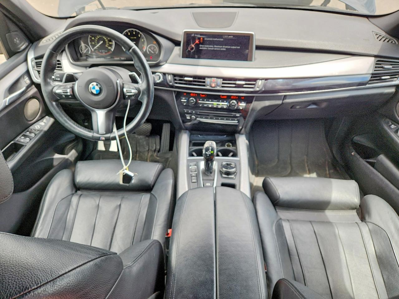 2014 BMW X5 xDrive50I - zdjęcie 8